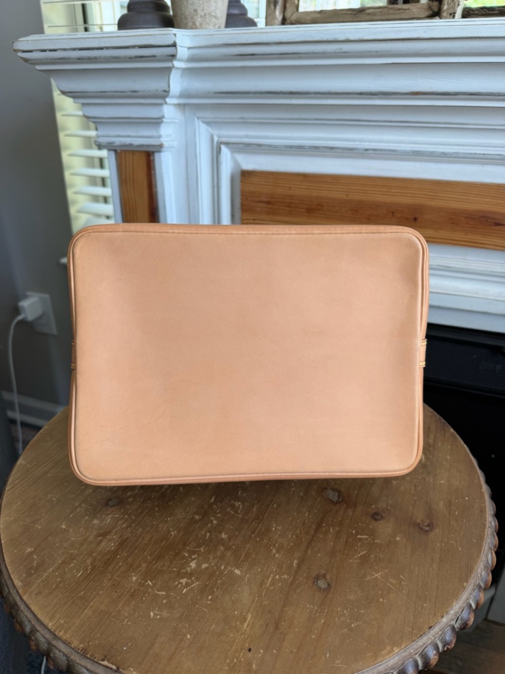 Louis Vuitton Noe GM in Damier Azur Drawstring Bucket Shoulder Bag - Picture 5 of 16